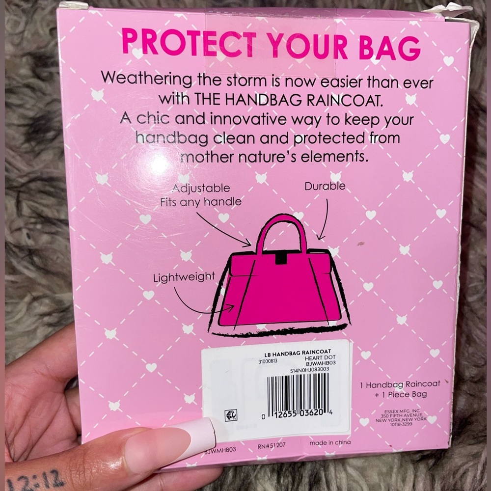Betsy Johnson The handbag raincoat bag protector !!! Luv Betsey - Picture 3 of 4